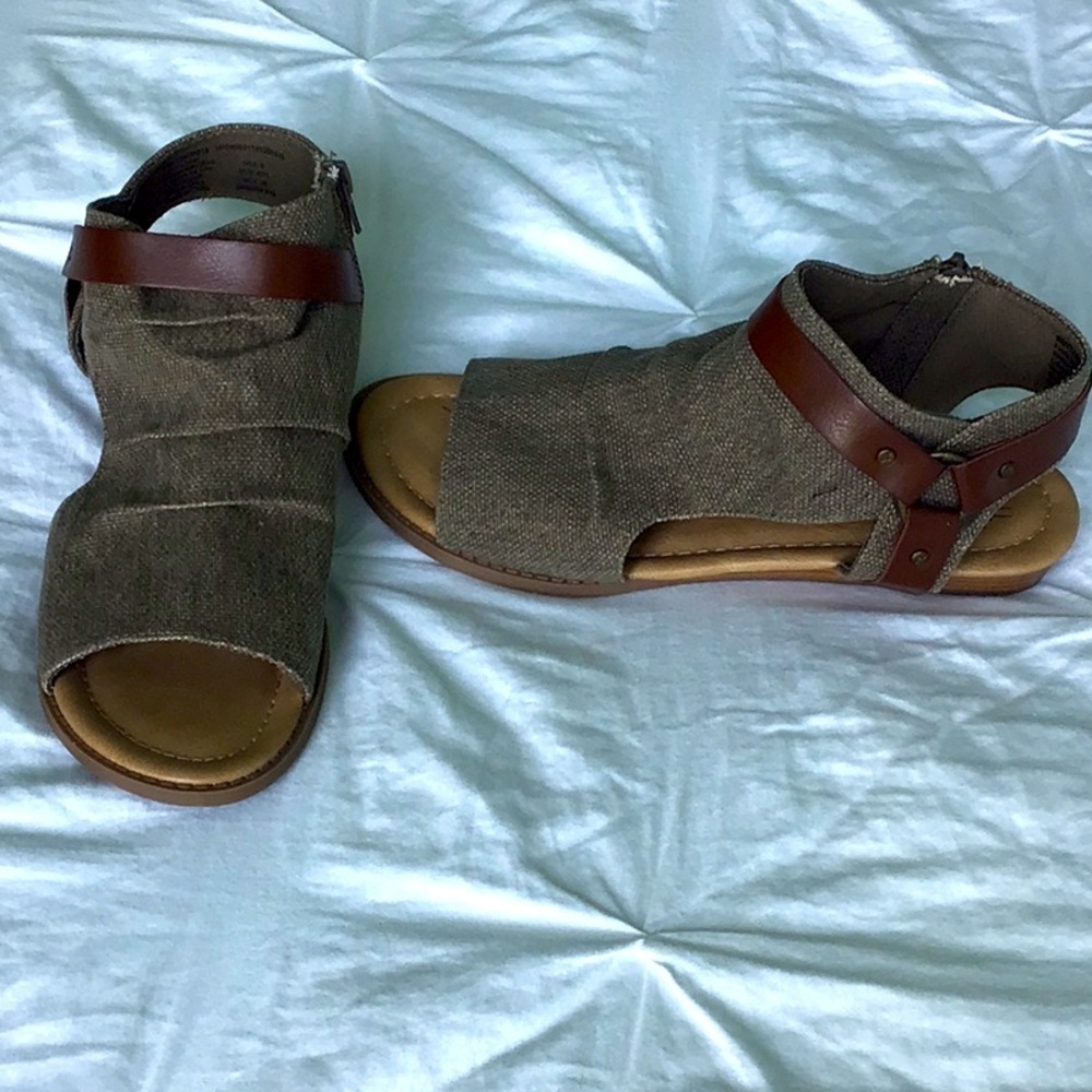Time and True shoes